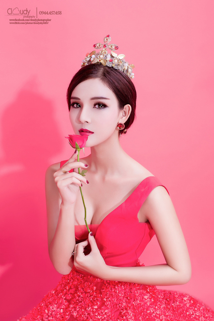 年轻女老师电影